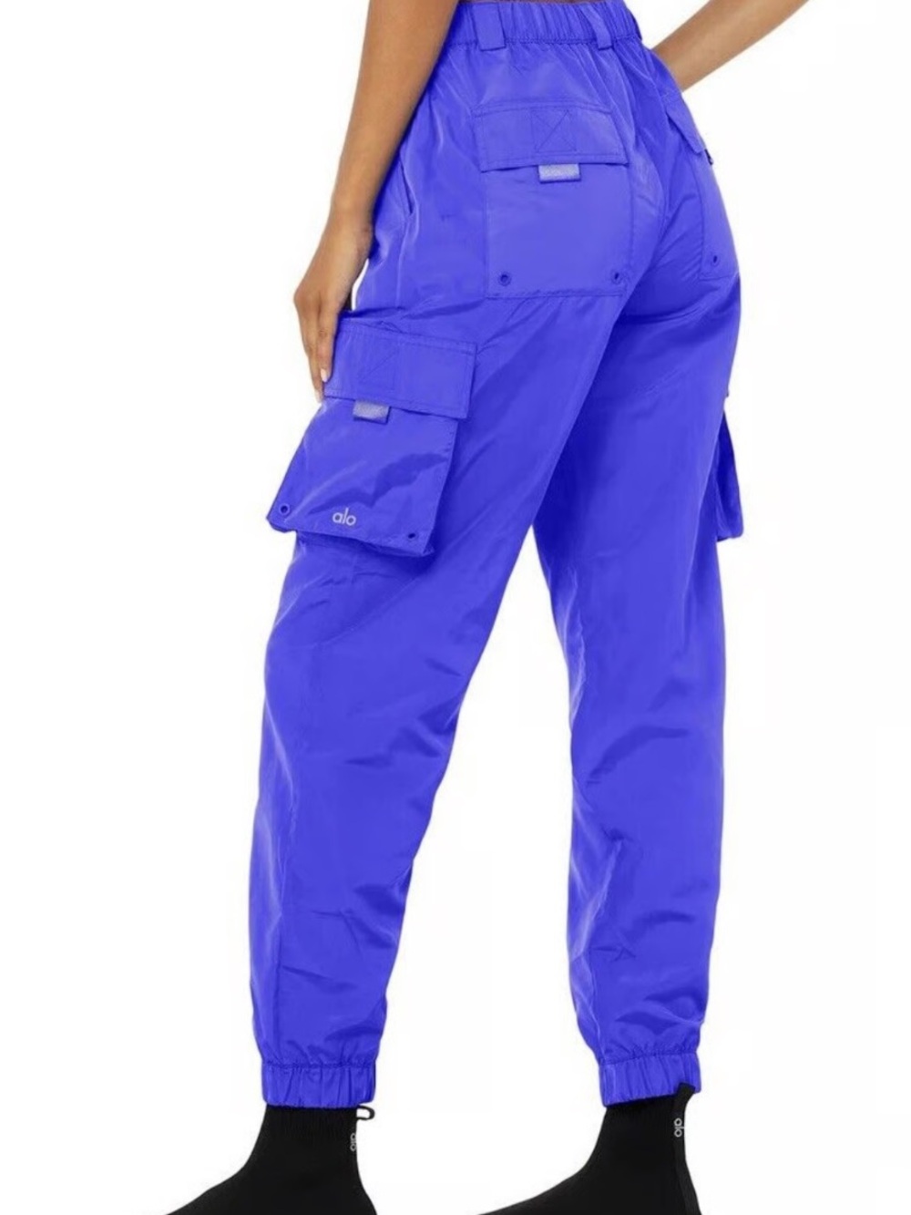 ALO Yoga It Girl Cargo Joggers in ALO Blue Women’s Size Medium